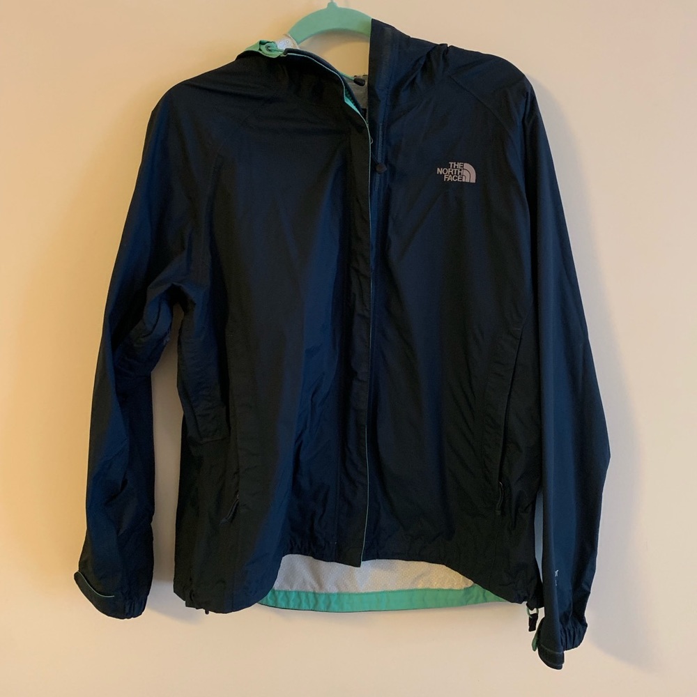 Women’s The North Face Rain Jacket - Large